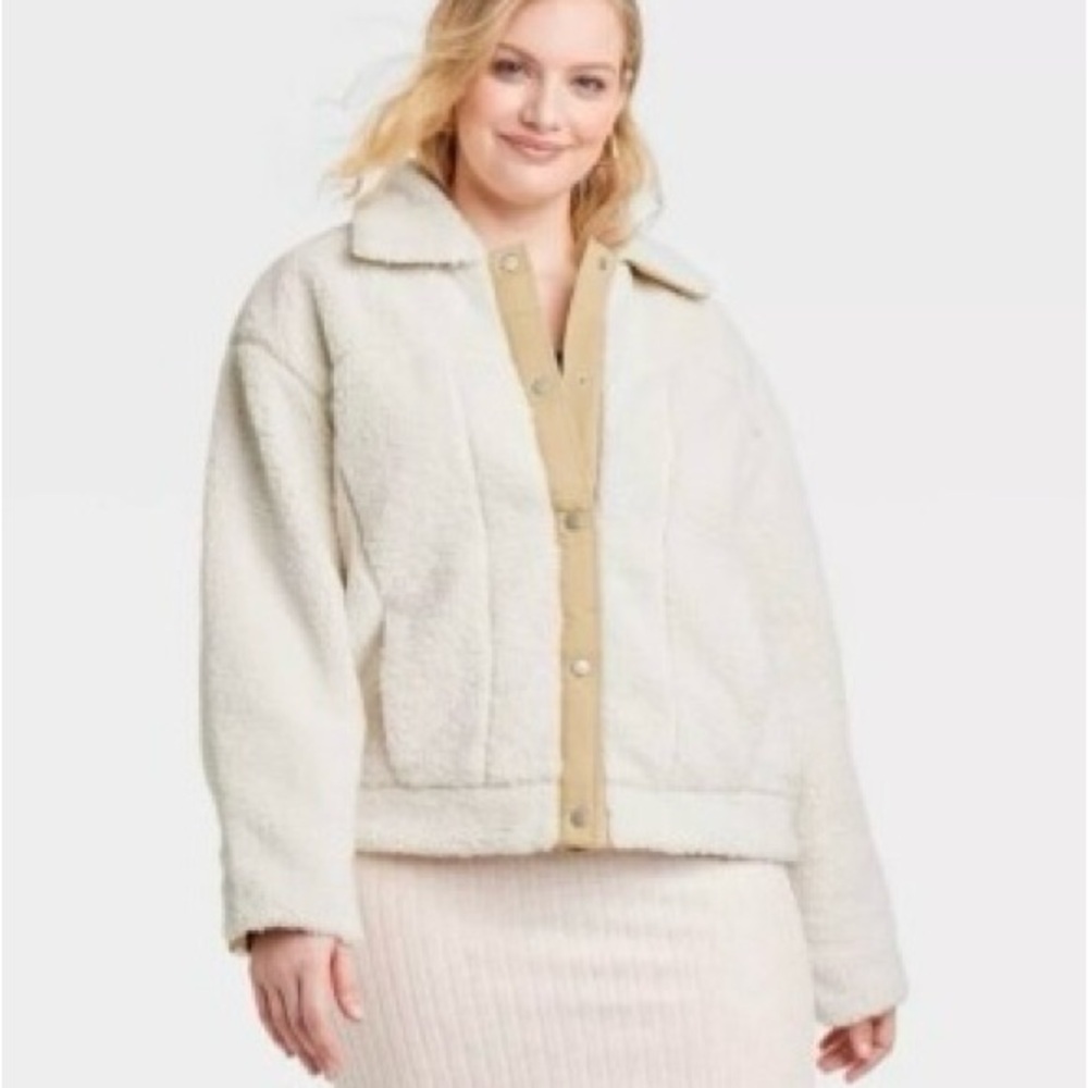 Universal Thread Cream Teddy Jacket